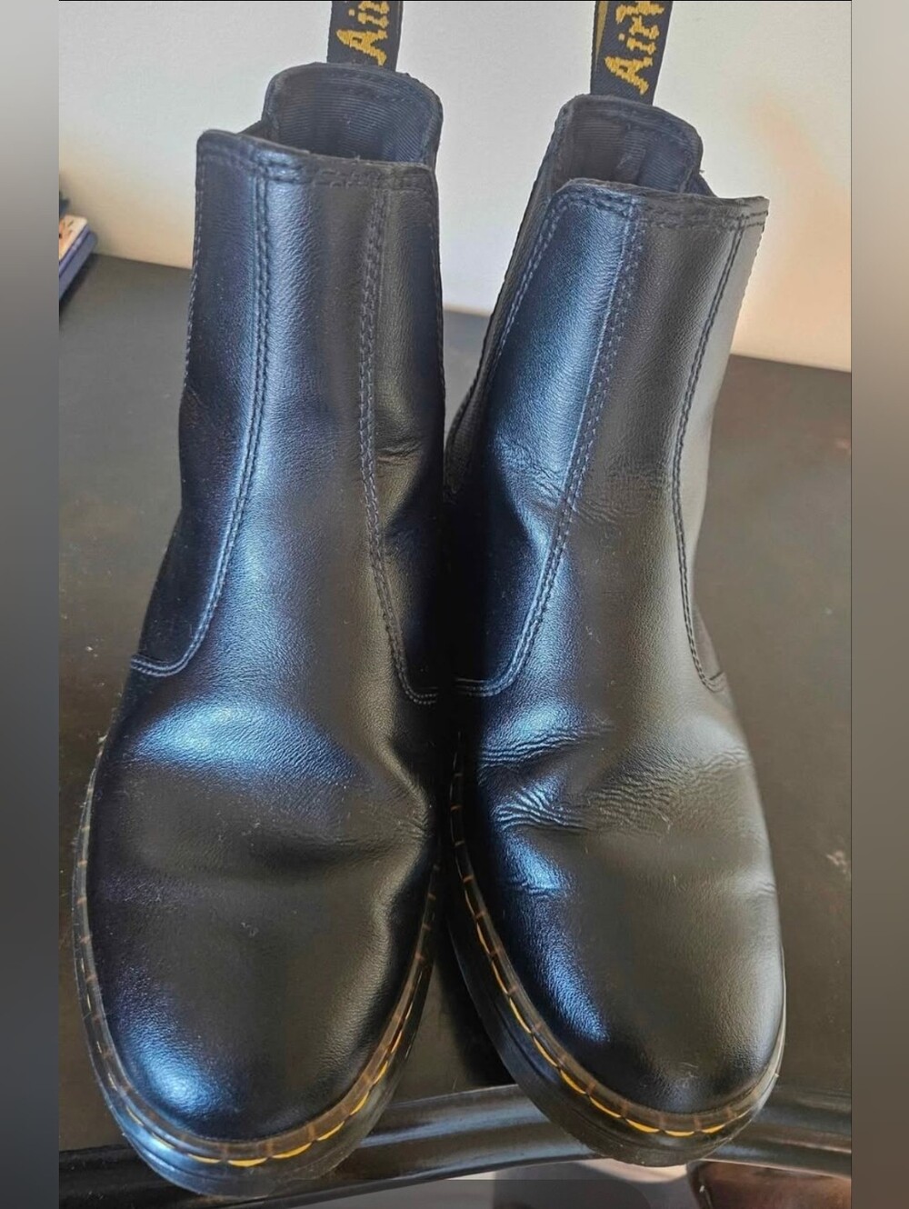 Dr. Martens Chelsea Boots (Women US 7)